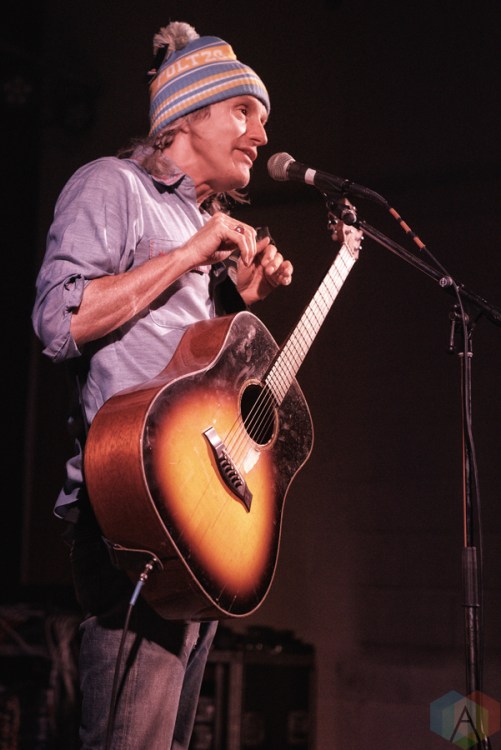 Steve Poltz performs at Hillside Inside in Guelph on February 10, 2017. (Photo: Dan Fischer/Aesthetic Magazine)