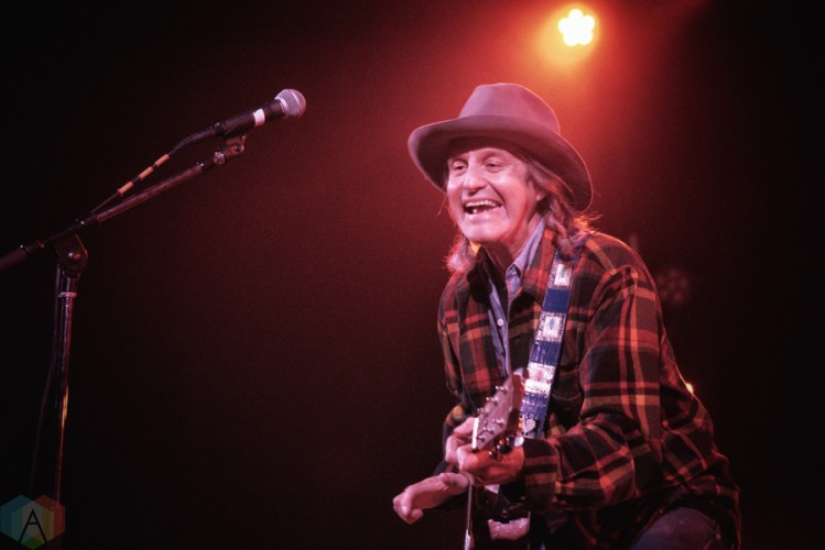Steve Poltz performs at Hillside Inside in Guelph on February 10, 2017. (Photo: Dan Fischer/Aesthetic Magazine)