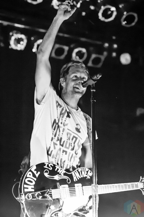 Switchfoot performs at the Phoenix Concert Theatre in Toronto on February 8, 2017. (Photo: Alyssa Balistreri/Aesthetic Magazine)