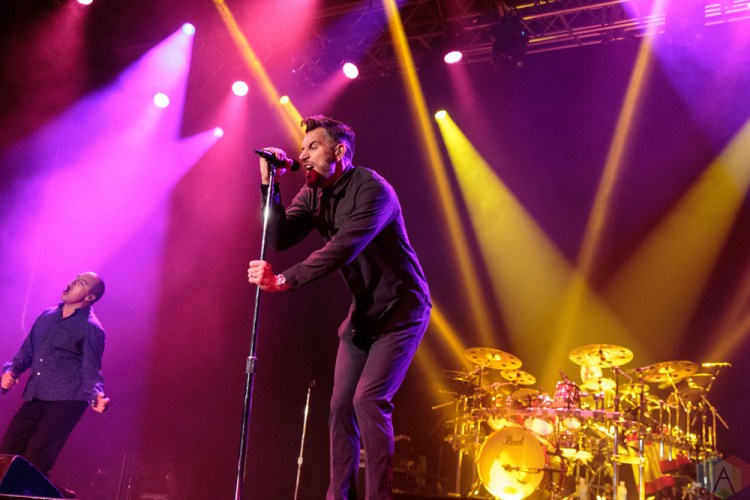 311 performs at House of Blues Anaheim in Anaheim, CA on March 18, 2017. (Photo: James Alvarez/Aesthetic Magazine)