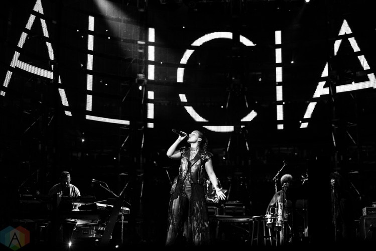 Alicia Keys performs at NRG Park in Houston on March 10, 2017 during the Houston Rodeo. (Photo: Joey Diaz/Aesthetic Magazine)