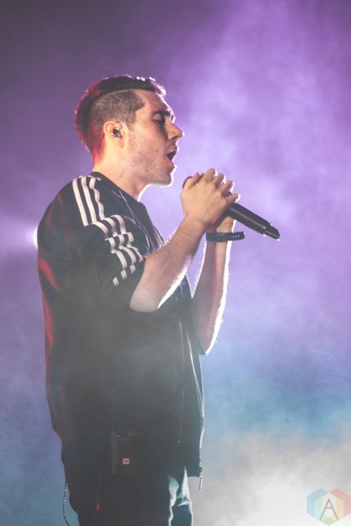 Bastille performs at the Air Canada Centre in Toronto on March 24, 2017. (Photo: Charito Yap/Aesthetic Magazine)