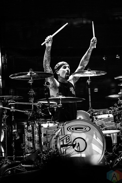 Blink-182 performs at NRG Park in Houston on March 23, 2017 during the Houston Rodeo. (Photo: Joey Diaz/Aesthetic Magazine)