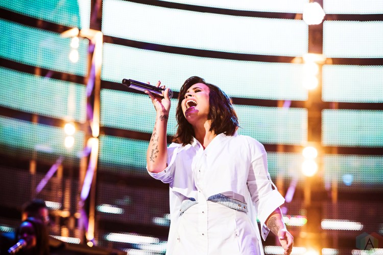 Demi Lovato performs at NRG Park in Houston on March 14, 2017 during the Houston Rodeo. (Photo: Joey Diaz/Aesthetic Magazine)