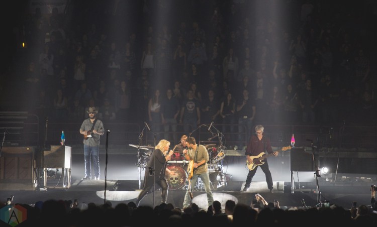 Eric Church performs at Rogers Arena in Vancouver, BC on March 14, 2017. (Photo: Isaac Wray/Aesthetic Magazine)