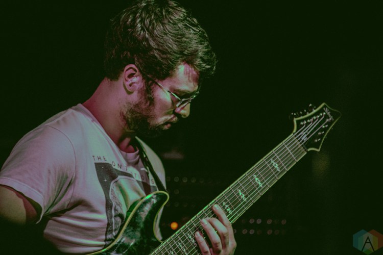 Everyn performs at Mahall's in Lakewood, Ohio on March 7, 2017. (Photo: Emma Fischer/Aesthetic Magazine)