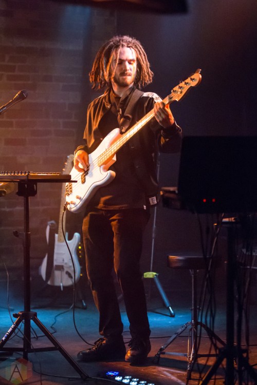 FKJ performs at Velvet Underground in Toronto on March 24, 2017. (Photo: Katrina Lat/Aesthetic Magazine)