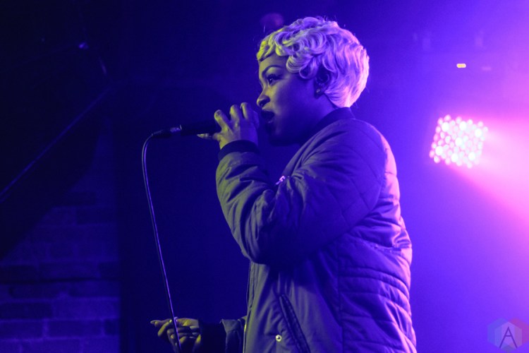 Leila Dey performs performs at Velvet Underground in Toronto on March 9, 2017. (Photo: Nicole De Khors/Aesthetic Magazine)