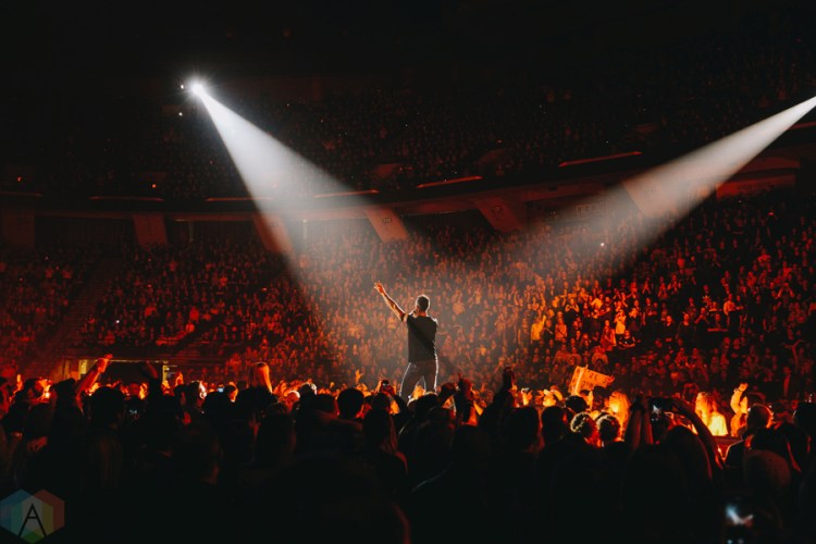 Maroon 5 performs at the FirstOntario Centre in Hamilton on March 1, 2017. (Photo: Stephan Ordonez/Aesthetic Magazine)