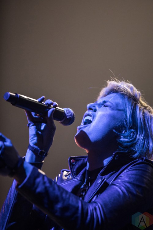 Phantogram performs at the Riviera Theatre in Chicago on March 11, 2017. (Photo: Brigid Gallagher/Aesthetic Magazine)