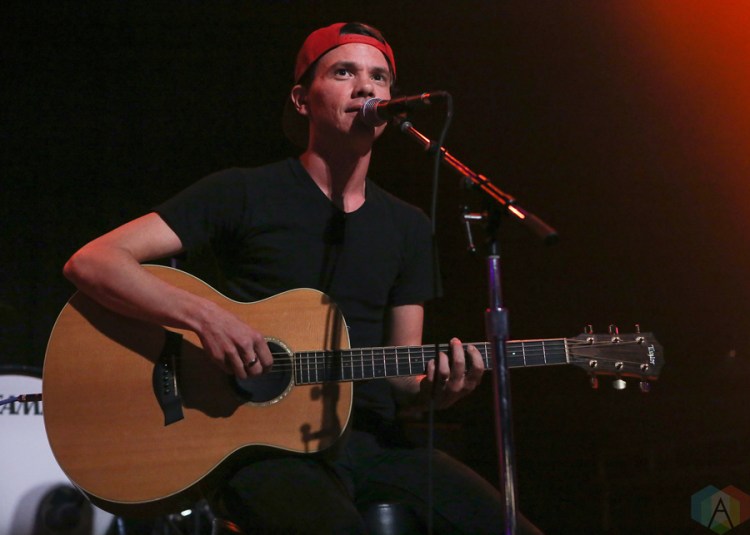 Ronnie Winter of Red Jumpsuit Apparatus performs performs at Metro Chicago in Chicago, IL on March 6, 2017. (Photo: Cindi Huang/Aesthetic Magazine)