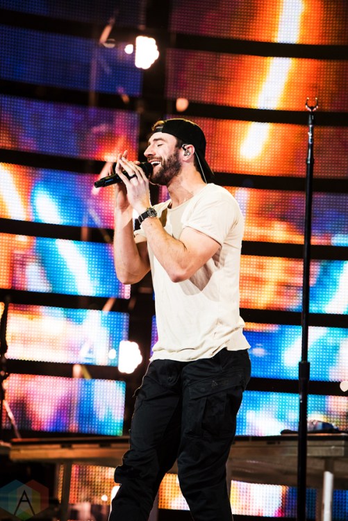 Sam Hunt performs at NRG Park in Houston on March 13, 2017 during the Houston Rodeo. (Photo: Joey Diaz/Aesthetic Magazine)