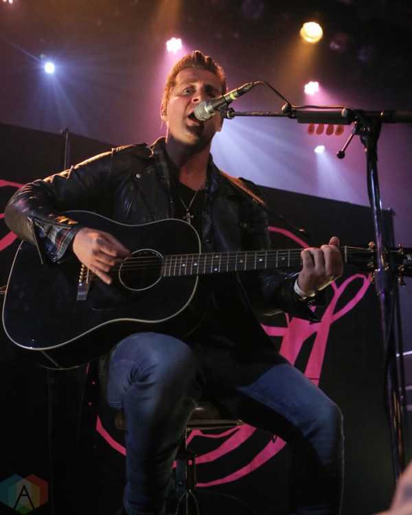 Secondhand Serenade performs at Metro Chicago in Chicago, IL on March 6, 2017. (Photo: Cindi Huang/Aesthetic Magazine)