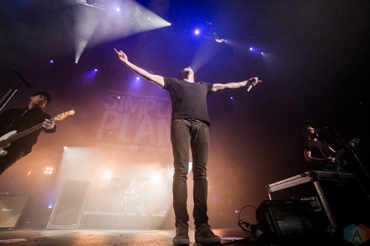 Simple Plan performs at the Air Canada Centre in Toronto on March 14, 2017. (Photo: Brandon Newfield/Aesthetic Magazine)
