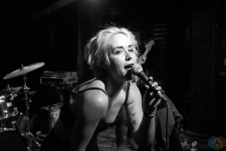 The Foxies perform at The Basement in Nashville on March 3, 2017. (Photo: Sean McHugh/Aesthetic Magazine)