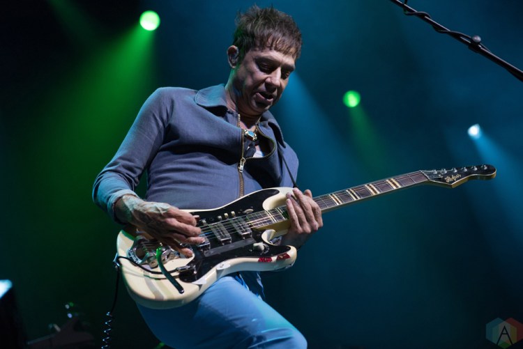 The Kills perform at the Fox Theater in Oakland, CA on March 22, 2017. (Photo: Steve Carlson/Aesthetic Magazine)