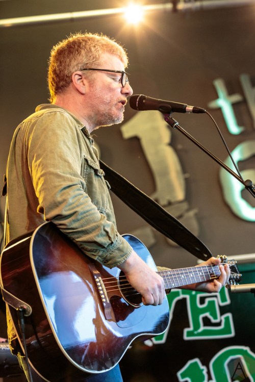 The New Pornographers perform at 102.1 The Edge in Toronto on March 22, 2017. (Photo: David McDonald/Aesthetic Magazine)