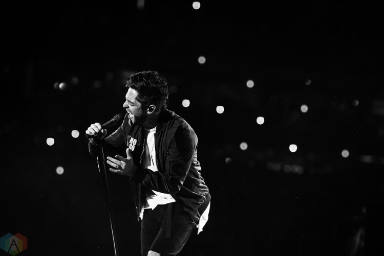 Thomas Rhett performs at NRG Park in Houston on March 15, 2017 during the Houston Rodeo. (Photo: Joey Diaz/Aesthetic Magazine)