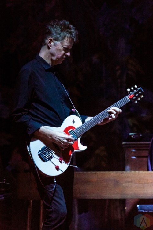 Wilco performs at Massey Hall in Toronto on March 15, 2017. (Photo: David McDonald/Aesthetic Magazine)