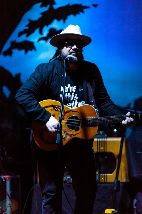 Wilco performs at Massey Hall in Toronto on March 15, 2017. (Photo: David McDonald/Aesthetic Magazine)