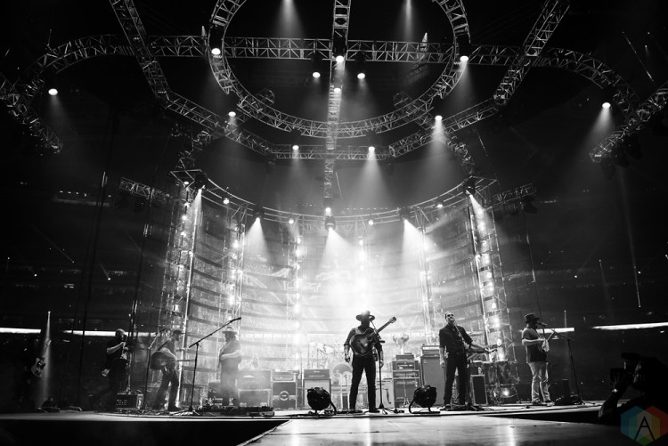 Zac Brown Band performs at NRG Park in Houston on March 26, 2017 during the Houston Rodeo. (Photo: Joey Diaz/Aesthetic Magazine)