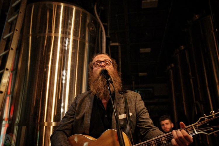 Ben Caplan and the Casual Smokers perform at the Elora Brewing Company in Elora, ON on March 31, 2017. (Photo: Dan Fischer/Aesthetic Magazine)