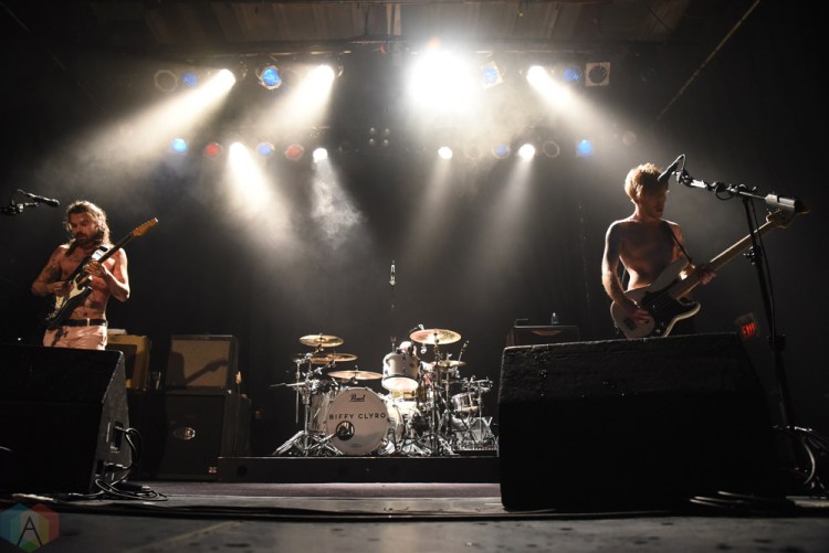 Biffy Clyro performs at the Phoenix Concert Theatre in Toronto on April 8, 2017. (Photo: Jaime Espinoza/Aesthetic Magazine)