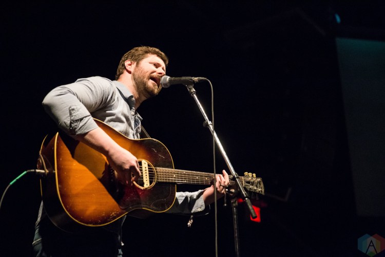 Dan Mangan performs at the INDIES at the Phoenix Concert Theatre in Toronto on April 19, 2017. (Photo: Brendan Albert/Aesthetic Magazine)