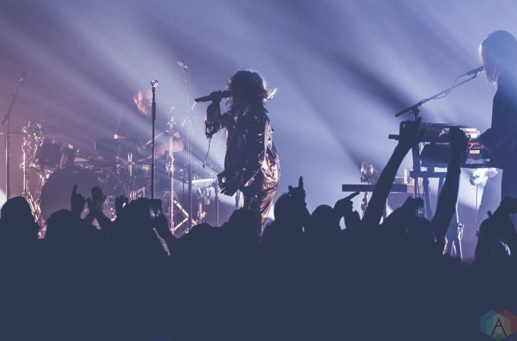 Goldfrapp performs at Brooklyn Steel in New York City on April 26, 2017. (Photo: Saidy Lopez/Aesthetic Magazine)