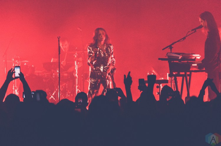Goldfrapp performs at Brooklyn Steel in New York City on April 26, 2017. (Photo: Saidy Lopez/Aesthetic Magazine)
