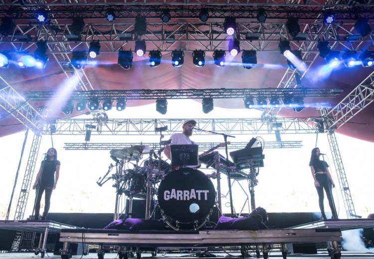 Jack Garratt performs at the Coachella Music Festival in Indio, California on April 16, 2017. (Photo: Brian Willette)