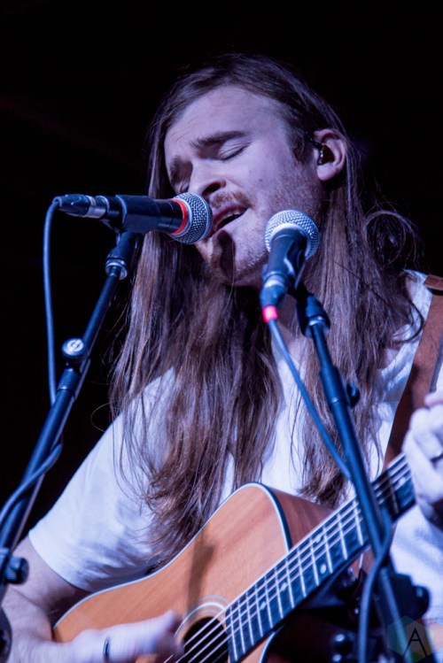 Jon Bryant performs at the Drake Hotel in Toronto on April 22, 2017. (Photo: Sarah McNeil/Aesthetic Magazine)