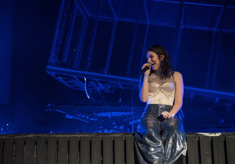 Lorde performs at the Coachella Music Festival in Indio, California on April 16, 2017. (Photo: Roger Ho)