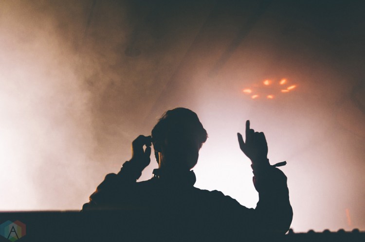 Oliver Heldens performs at Snowbombing Canada at Sun Peaks Resort in Sun Peaks, British Columbia on April 7, 2017. (Photo: Timothy Nguyen/Aesthetic Magazine)