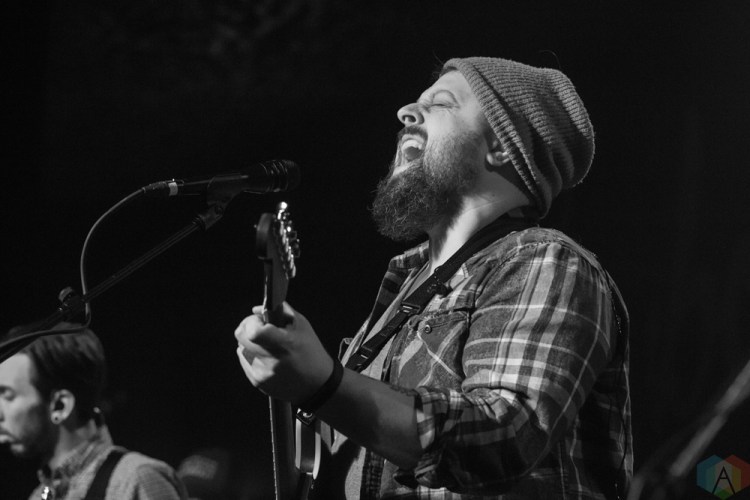 The Dear Hunter performs at the Showbox in Seattle on April 11, 2017. (Photo: Daniel Hager/Aesthetic Magazine)