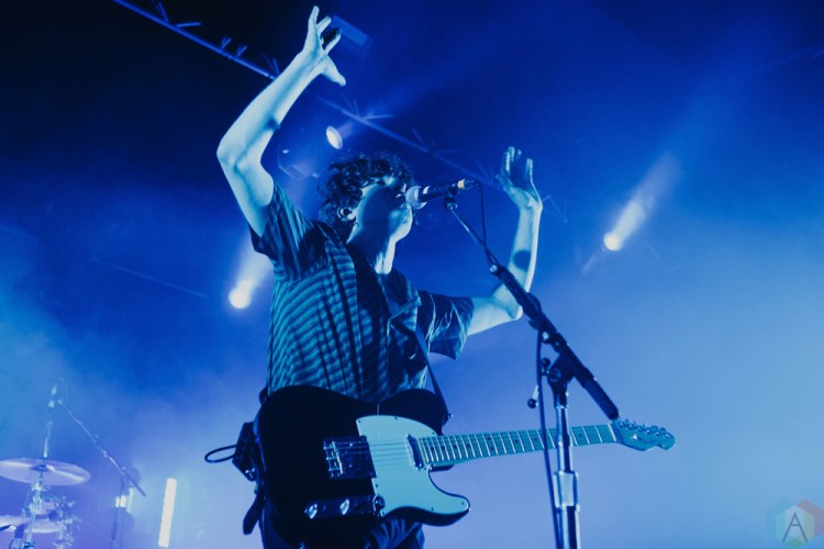 The Kooks perform at Manchester Academy in Manchester, UK on April 20, 2017. (Photo: Lewis Evans/Aesthetic Magazine)