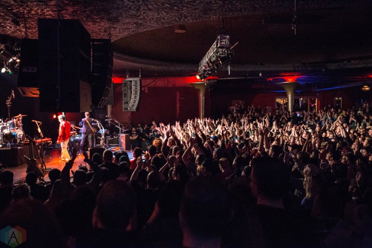 Weezer performs at the Showbox in Seattle on April 9, 2017. (Photo: Daniel Hager/Aesthetic Magazine)
