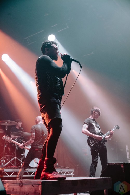 AFI performs at the O2 Apollo Manchester in Manchester, UK on May 6, 2017. (Photo: Luke Hannaford/Aesthetic Magazine)