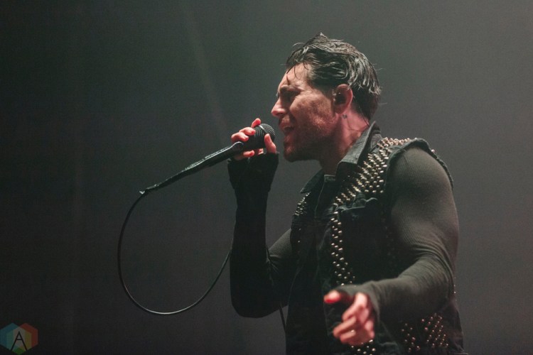 AFI performs at the O2 Apollo Manchester in Manchester, UK on May 6, 2017. (Photo: Luke Hannaford/Aesthetic Magazine)