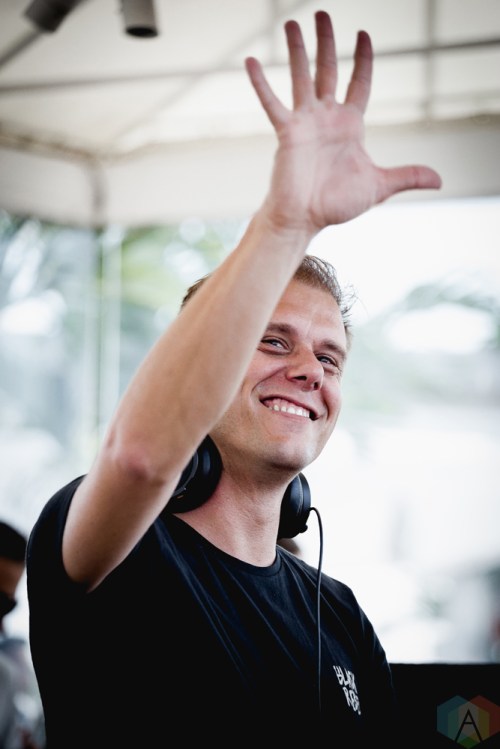 Armin Van Buuren performs at Cabana Pool Bar in Toronto on May 28, 2017. (Photo: Anton Mak/Aesthetic Magazine)