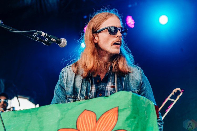 Bros performs at CBC Music Festival at Echo Beach in Toronto on May 27, 2017. (Photo: Nicole De Khors/Aesthetic Magazine)
