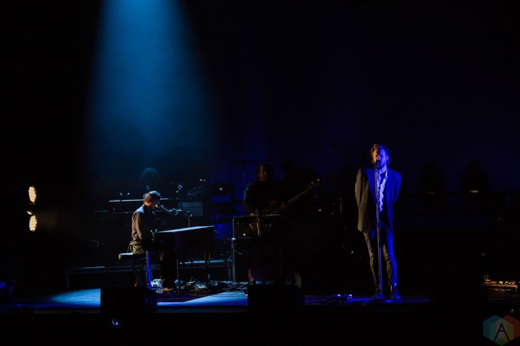 Father John Misty performs at the Royal Alexandra Theatre in Toronto on May 6, 2017. (Photo: Sarah McNeil/Aesthetic Magazine)