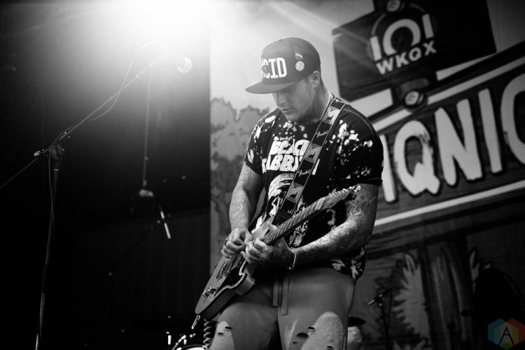 Highly Suspect performs at the PIQNIQ Music Festival at the Hollywood Casino Amphitheatre in Chicago on May 20, 2017. (Photo: Callie Craig/Aesthetic Magazine)