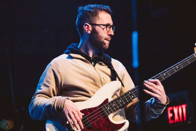 Joey Dosik performs at the Phoenix Concert Theatre in Toronto on May 8, 2017. (Photo: Nicole De Khors/Aesthetic Magazine)