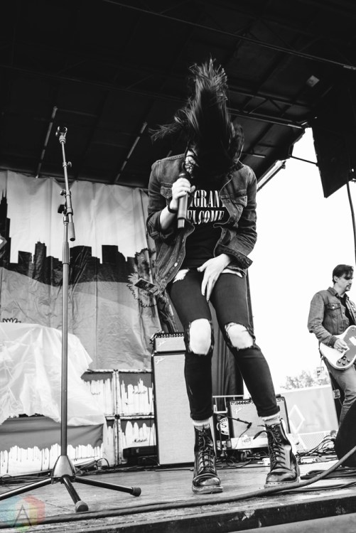 K Flay performs at the PIQNIQ Music Festival at the Hollywood Casino Amphitheatre in Chicago on May 20, 2017. (Photo: Callie Craig/Aesthetic Magazine)