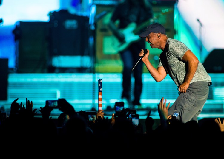Kenny Chesney performs at Stagecoach Festival at the Empire Polo Club in Indio, California on April 30, 2017. (Photo: Erik Voake)