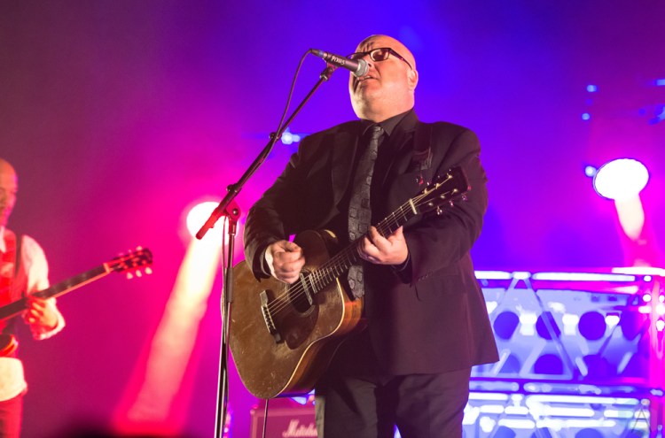 Pixies perform at the Saenger Theatre in New Orleans on May 3, 2017. (Photo: Kelli Binnings/Aesthetic Magazine)