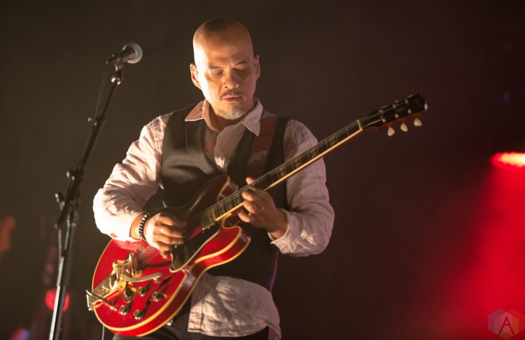 Pixies perform at the Saenger Theatre in New Orleans on May 3, 2017. (Photo: Kelli Binnings/Aesthetic Magazine)