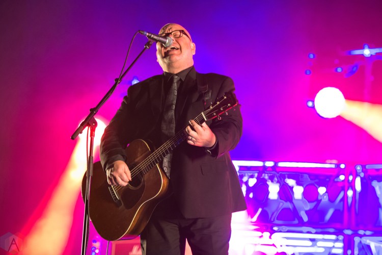 Pixies perform at the Saenger Theatre in New Orleans on May 3, 2017. (Photo: Kelli Binnings/Aesthetic Magazine)