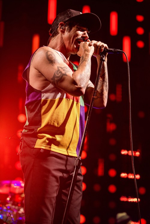 Red Hot Chili Peppers performs at Rogers Place in Edmonton on May 28, 2017. (Photo: Dana Zuk/Aesthetic Magazine)